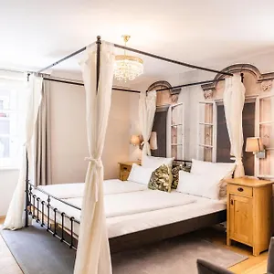 4* Hotel Boutiquehotel Amadeus